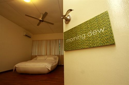 Chymes Hotel Tanjung Bungah  Exterior foto
